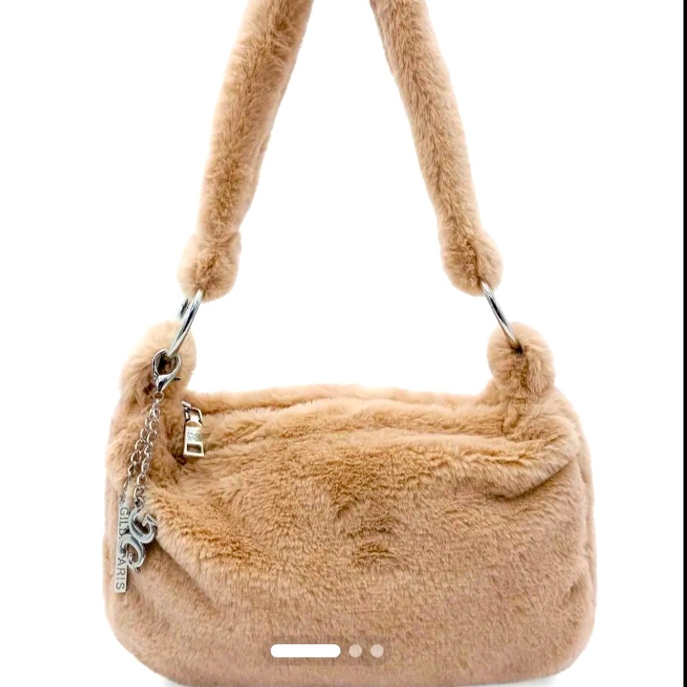 NWT Designer Gilda Paris Faux Fur Sherpa Shoulder Bag! MSRP $160